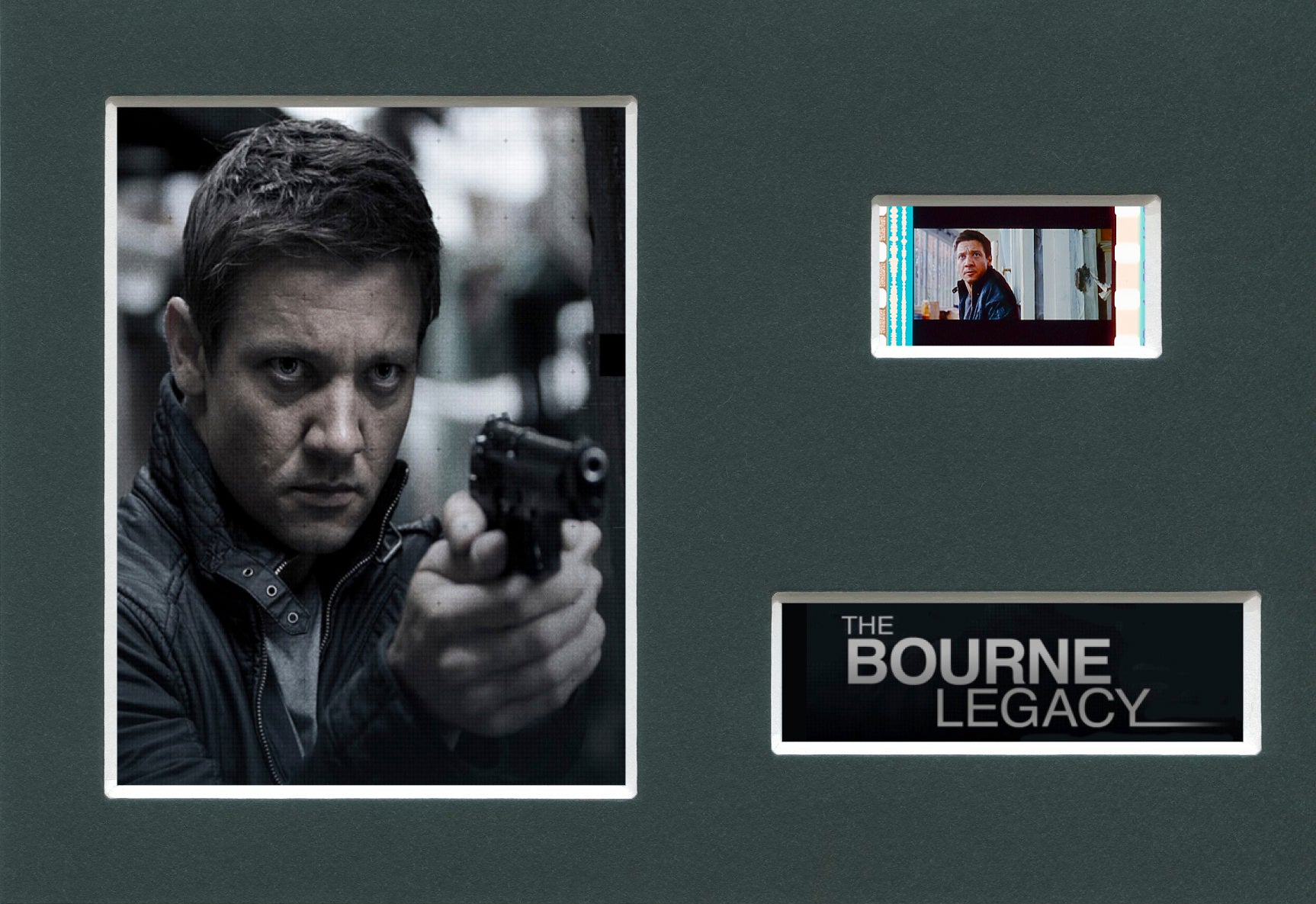 The Bourne Legacy - Unframed Single Cell Collectable